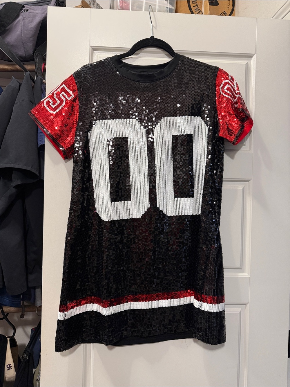 QUEEN OF SPARKLES Black Sequin Tee Dress with Red Sleeves & White